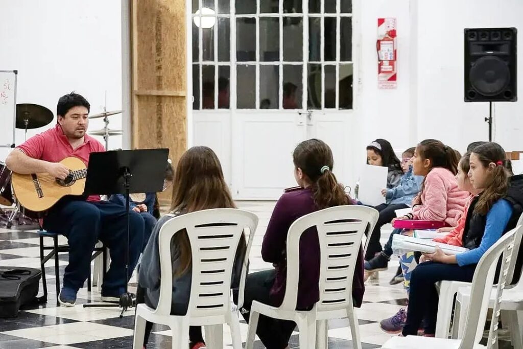 309889811_130262863120589_8531415757248410482_n