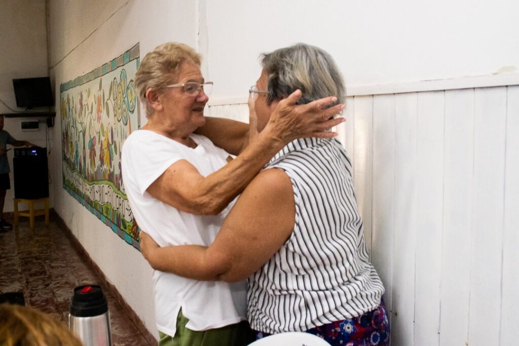 ENCUENTRO ADULTOS MAYORES (4)